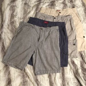 bundle of Meronas men’s shorts